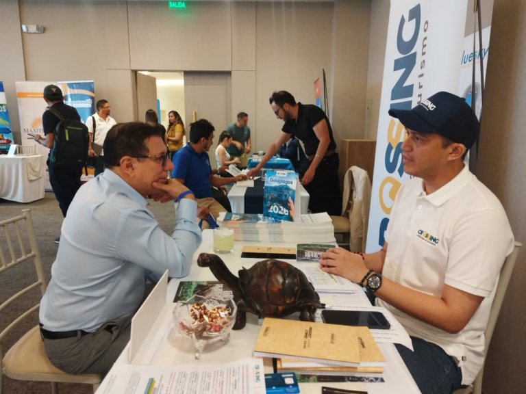 La mayorista reforzó su liderazgo en Galápagos y anunció bloqueos, promociones y salidas confirmadas, impulsando la oferta para agencias de viajes de la región Costa.