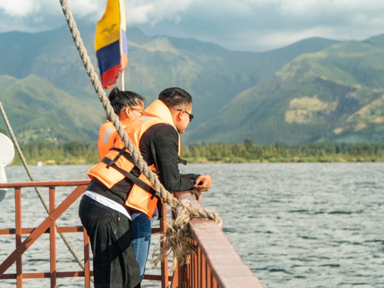 PUCE Ibarra y la Red de Turismo Lago San Pablo lideran un proyecto de formación para emprendedores, fortaleciendo la oferta turística local con enfoque comunitario y sostenible.