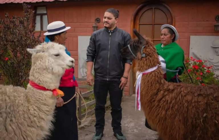 Desde este espacio, gestionado por la propia comunidad indígena, se promueve una oferta turística basada en la identidad cultural, la participación local y el respeto por la naturaleza.