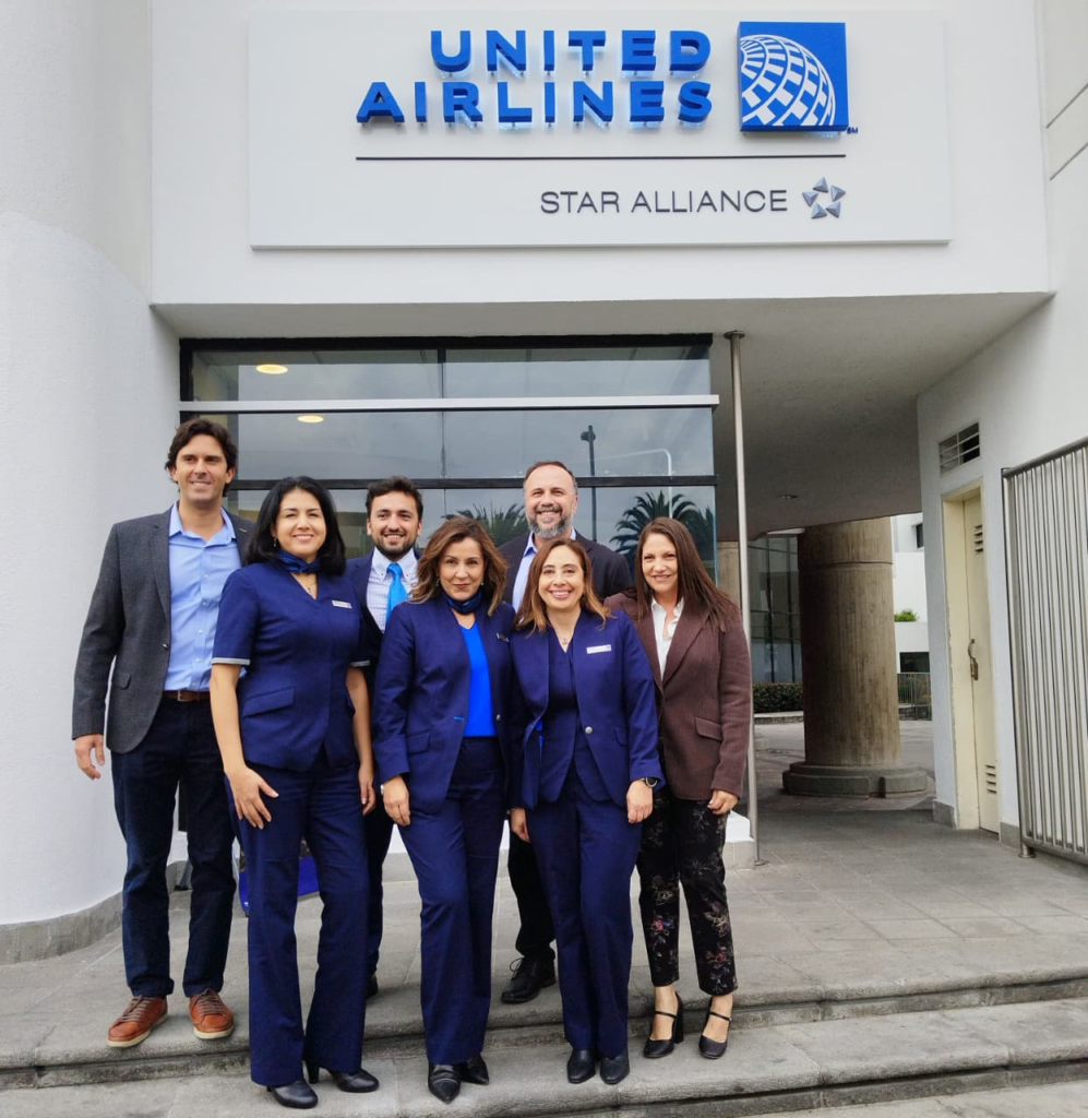 Ary Murekian - Senior Manager Latin America CTO, Katty Pozo -CTO Sales Representative,, Jose Vasconez - CTO Sales Representative,Alexandra Bedoya- CTO Sales Representative,Fred Steca- Manager South America City Office, Dolores Izurieta, Lead CTO Sales Representative, Bettina Carvajal Ecuador country Sales Manager.