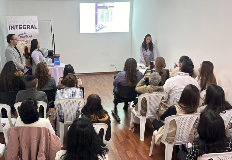 A través de la MAXICARD, los asesores reciben un beneficio tangible por cada boleto emitido en rutas seleccionadas, sin sorteos ni condiciones futuras.