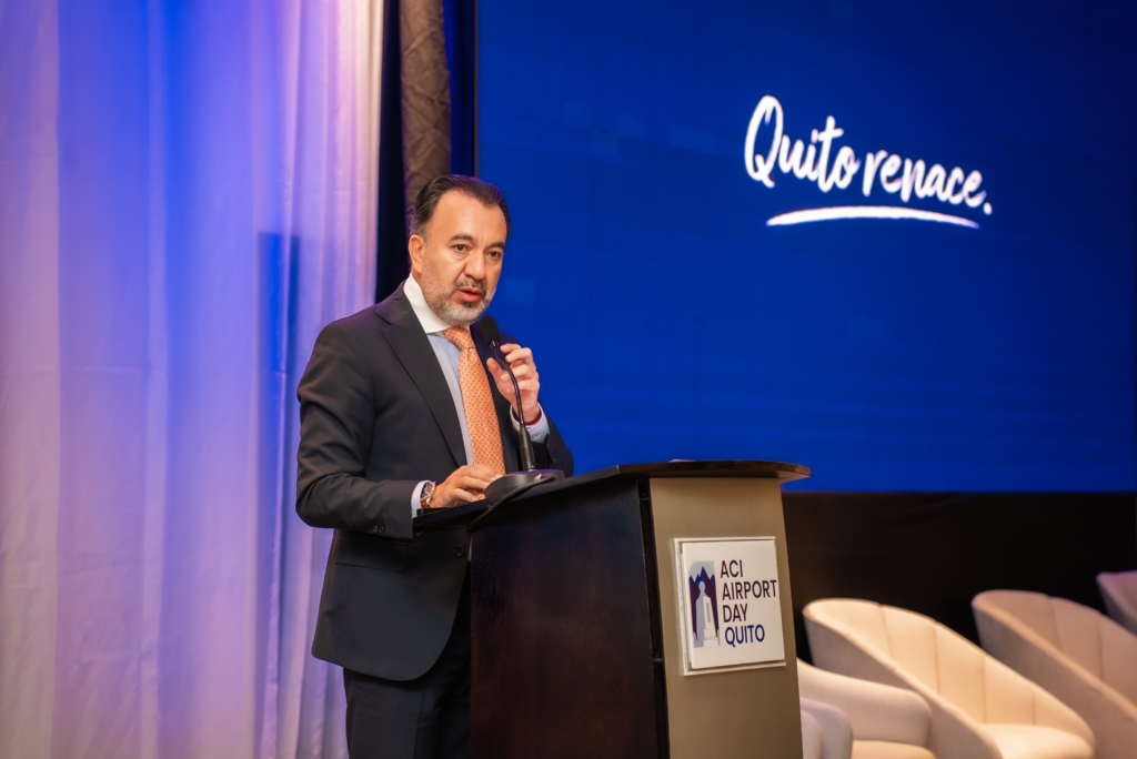 Pabel Muñoz, alcalde metropolitano de Quito.