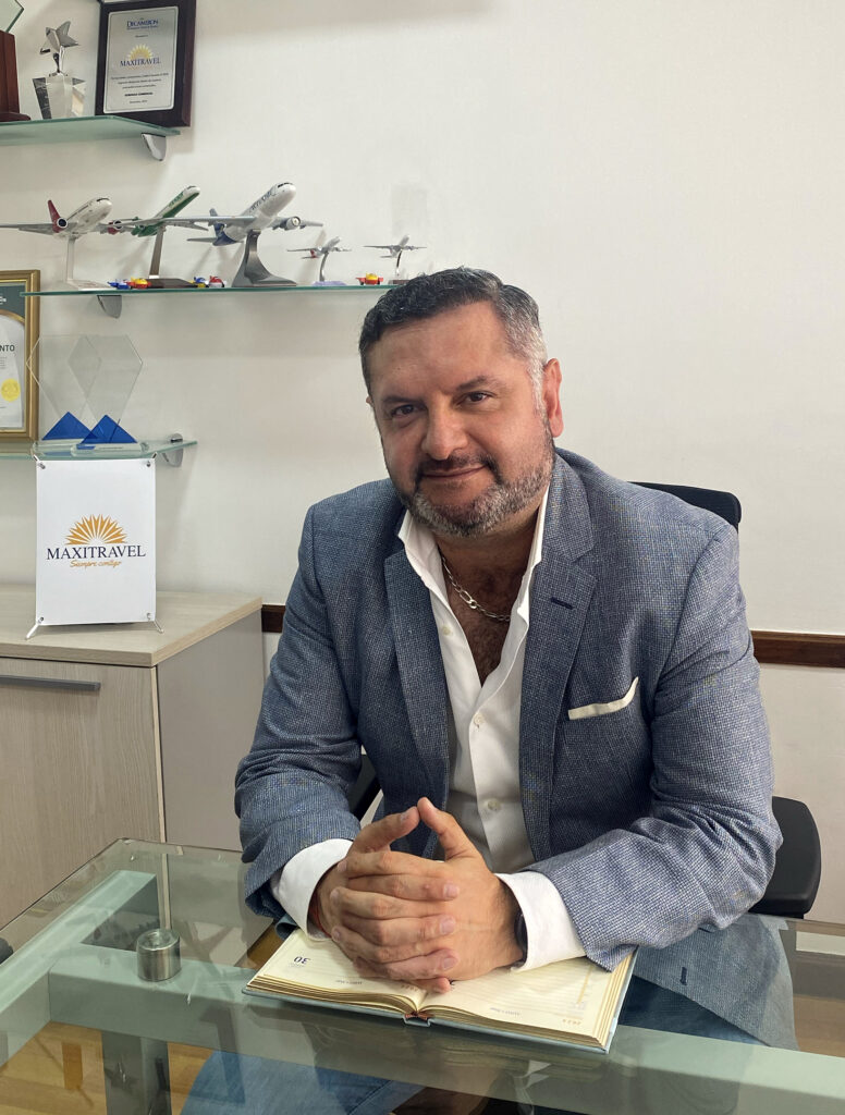Fidel Murgueytio, gerente general de la mayorista de turismo Maxitravel.