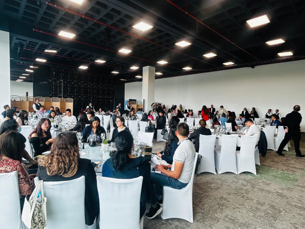 Como parte de la culminación de la rueda de negocios, Polimundo realizó un almuerzo con todos los presentes por la gran acogida.