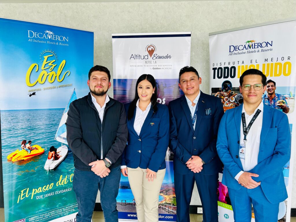 Equipo de capacitadores de Escuela de Grupos y Convenciones. | Foto: Jhordy Robles / TransPort.