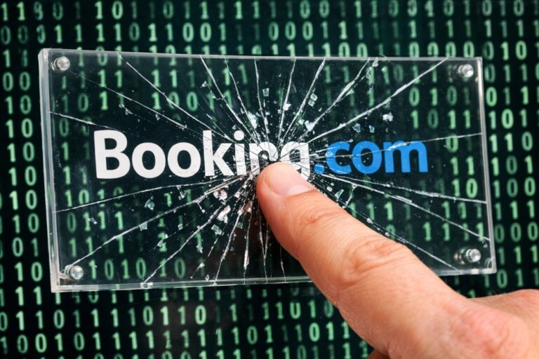 El gigante de las reservas en línea, Booking.com, ha confirmado esta semana un grave incidente de ciberseguridad que ha permitido a "terceros no autorizados" acceder a datos sensibles de sus clientes. | Foto: Booking.