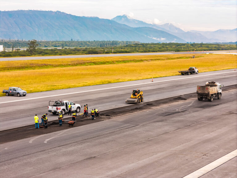 Las operaciones aéreas se cerrarán a partir de las 02:00 hasta las 14:00. | Foto: Cortesía.