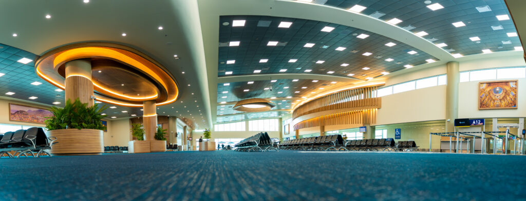 El Aeropuerto de Quito recibió el premio por: Construcción Sostenible. | Foto: CortesÃa.