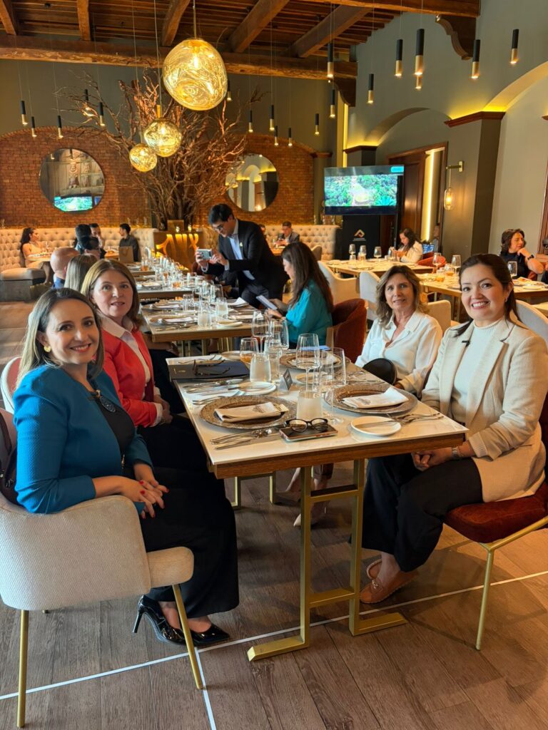 Colombia apuesta por el turismo de lujo experiencial junto al trade ecuatoriano