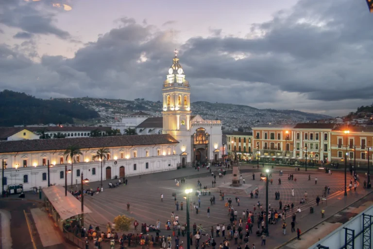 Quito reunirá a los líderes andinos del turismo y la aviación