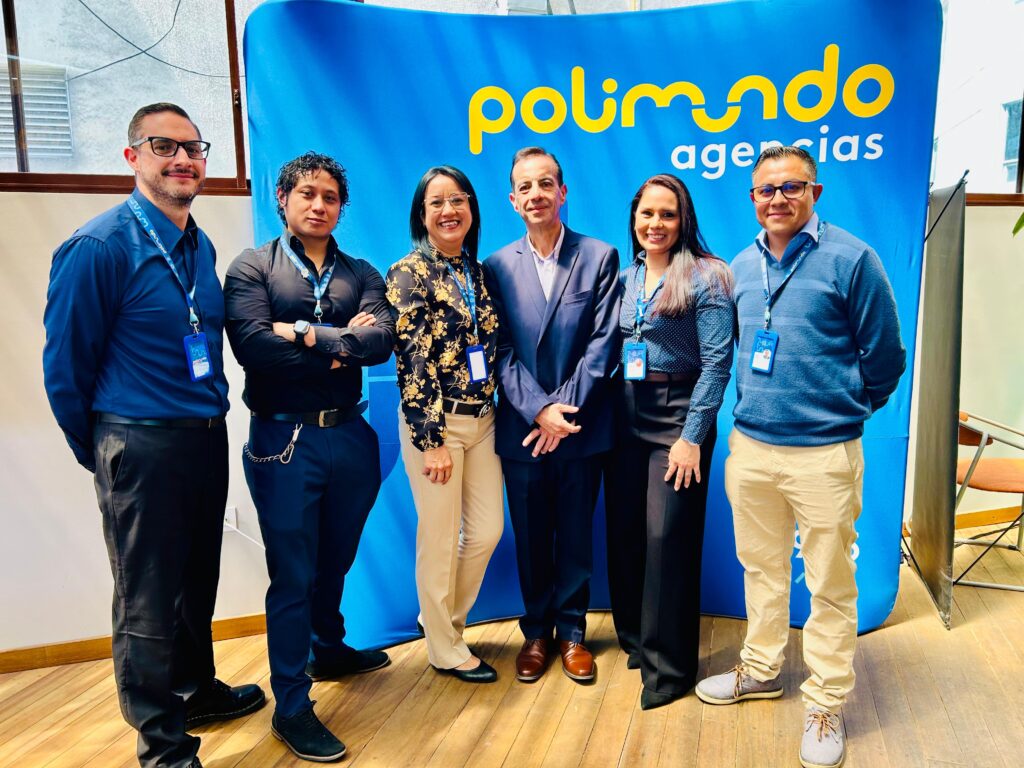 Equipo de Polimundo.
