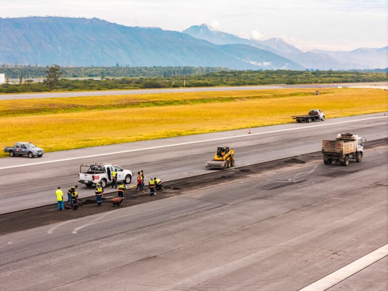 Aeropuerto de Quito cerrarĂ¡ su pista el 26 de septiembre: vuelos reprogramados
